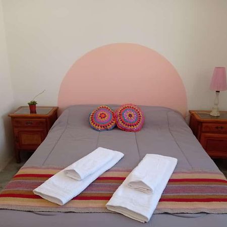 Hostel Yanay Chilecito Buitenkant foto